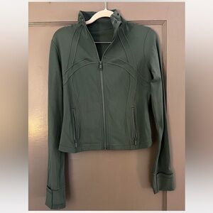 lululemon athletica womens cropped jacket size 8 NWOT